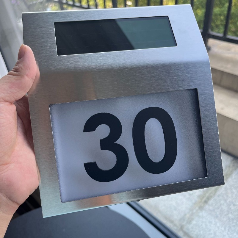 カスタムステンレス鋼製ライトガイドソーラー式家番号サイン高輝 - Outdoor Power Number のレビューと価格